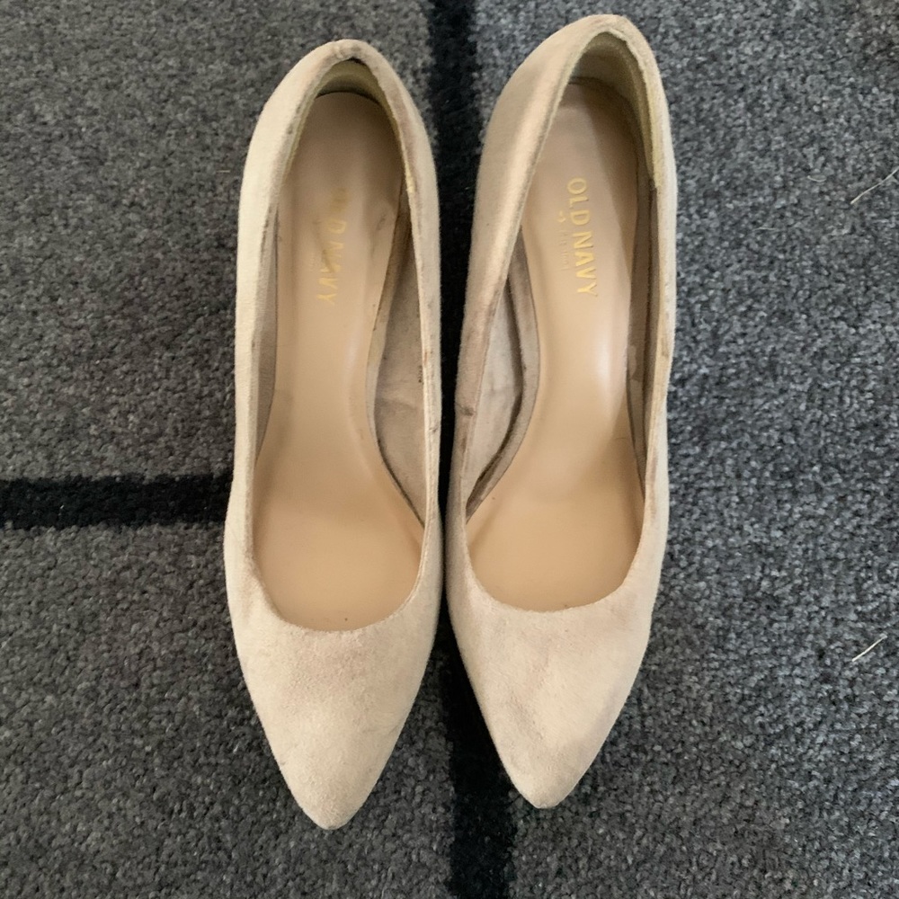 Old Navy Beige Suede Top Heels